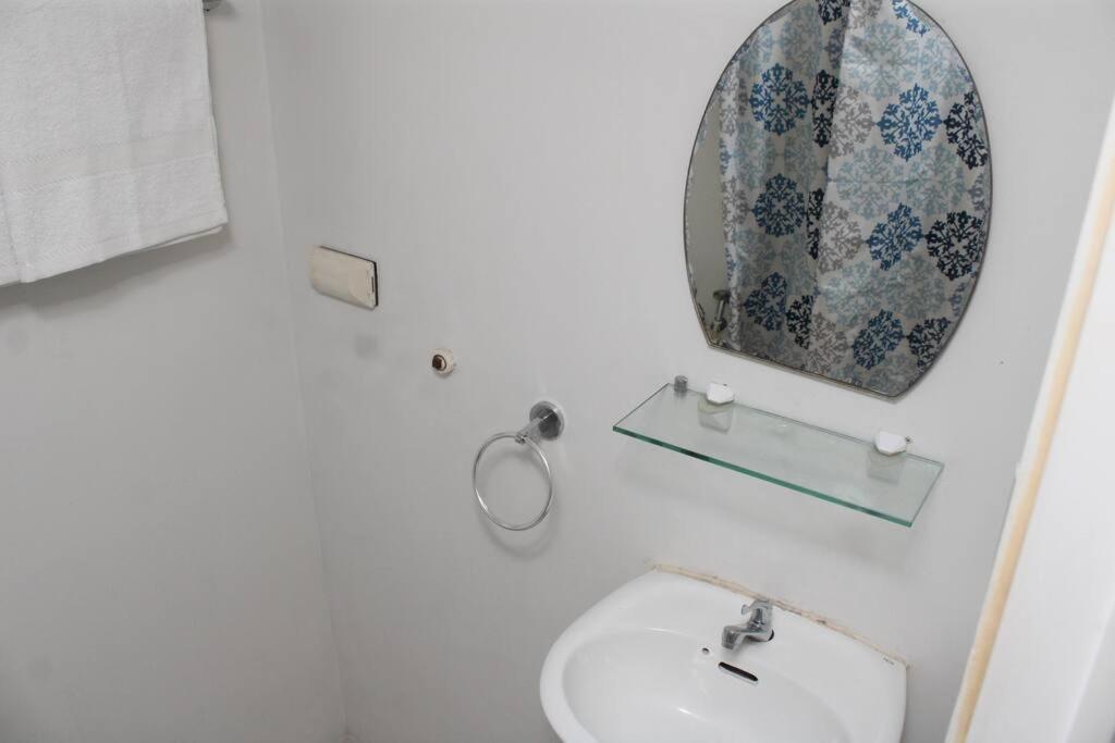 Huge A2J Executive Luxury 1Br Suite Near Abs Cbn, Gma Manille Extérieur photo