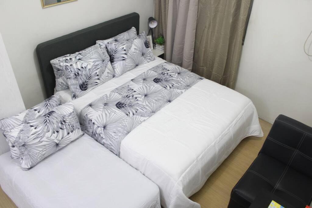 Huge A2J Executive Luxury 1Br Suite Near Abs Cbn, Gma Manille Extérieur photo